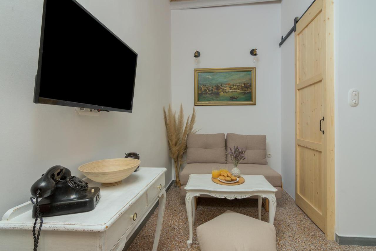 شقة أثينا  في Vintage Loft Α In Monastiraki المظهر الخارجي الصورة